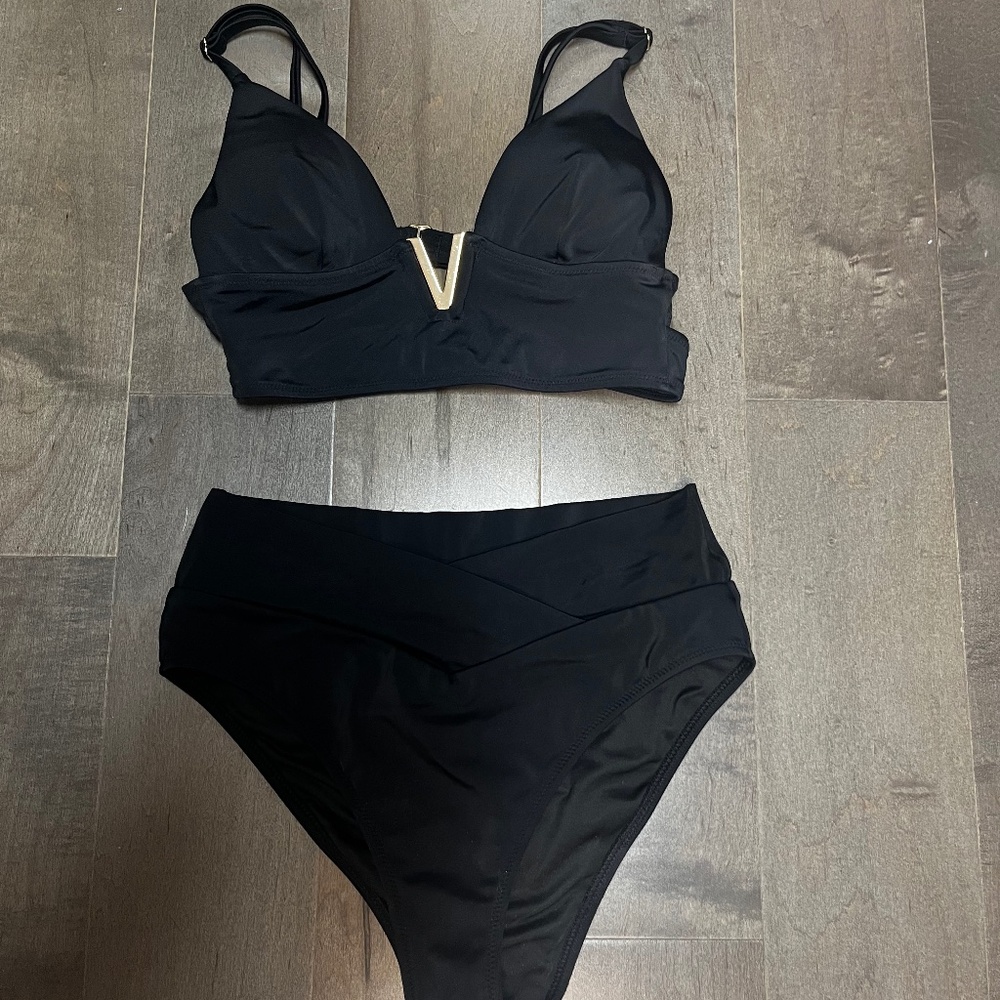 EUC Victoria Secret size XS Black Bikini Swimsuit with V gold accent top
